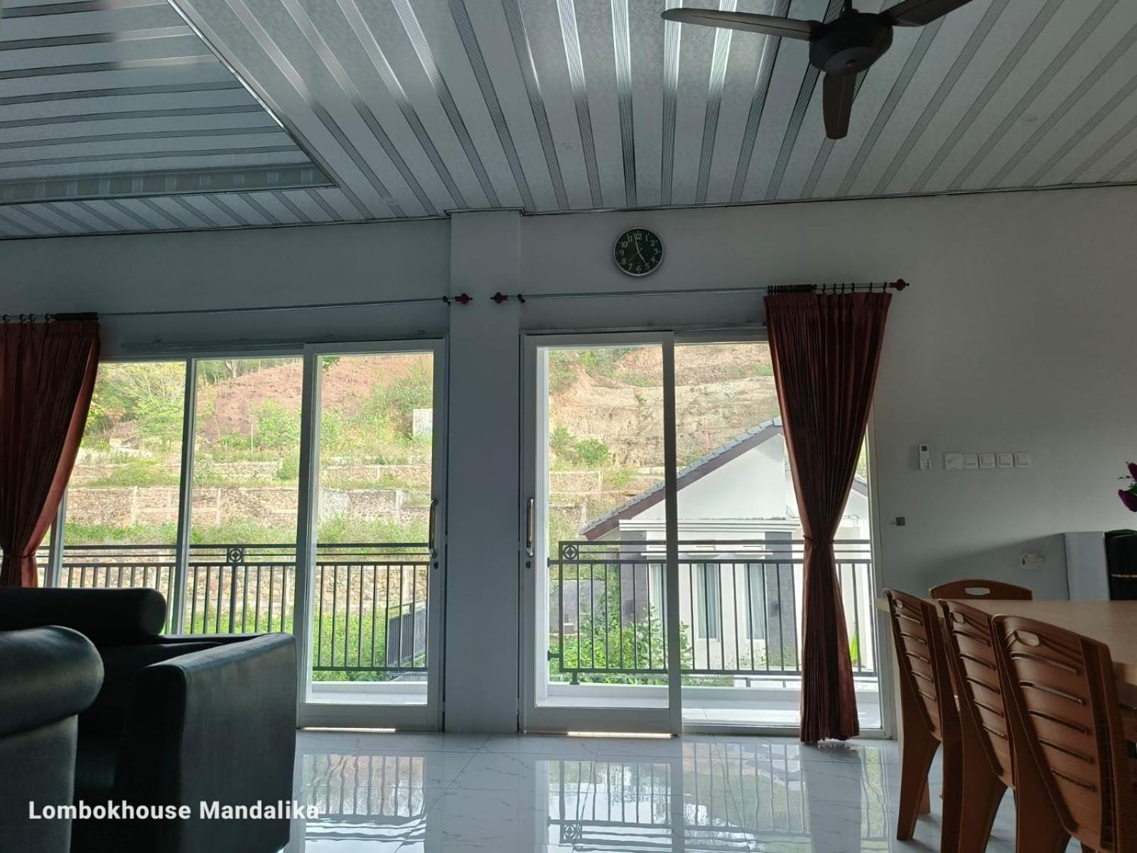 Lombokhouse Mandalika Hotel Kuta  Exterior foto